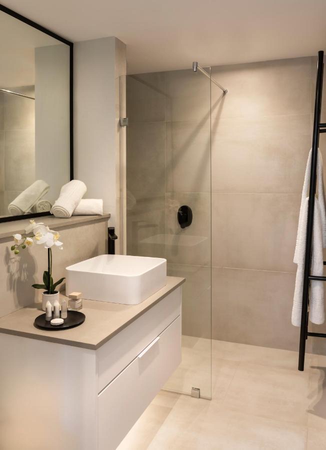 Premium Cape Camps Bay Lodge Cape Town Eksteriør bilde